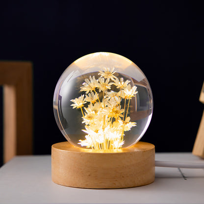Forever Daisy – Preserved Flower Resin LED Lamp