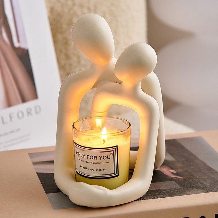 Couple Resin Statue – Modern Romantic Home Decor